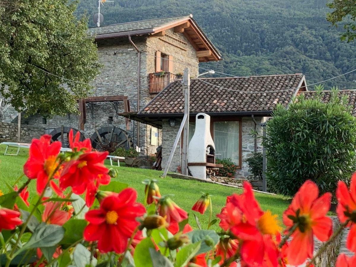 Villa Casa Amalia - Molino Maufet Muhle - Lake View Loft à Colico Extérieur photo